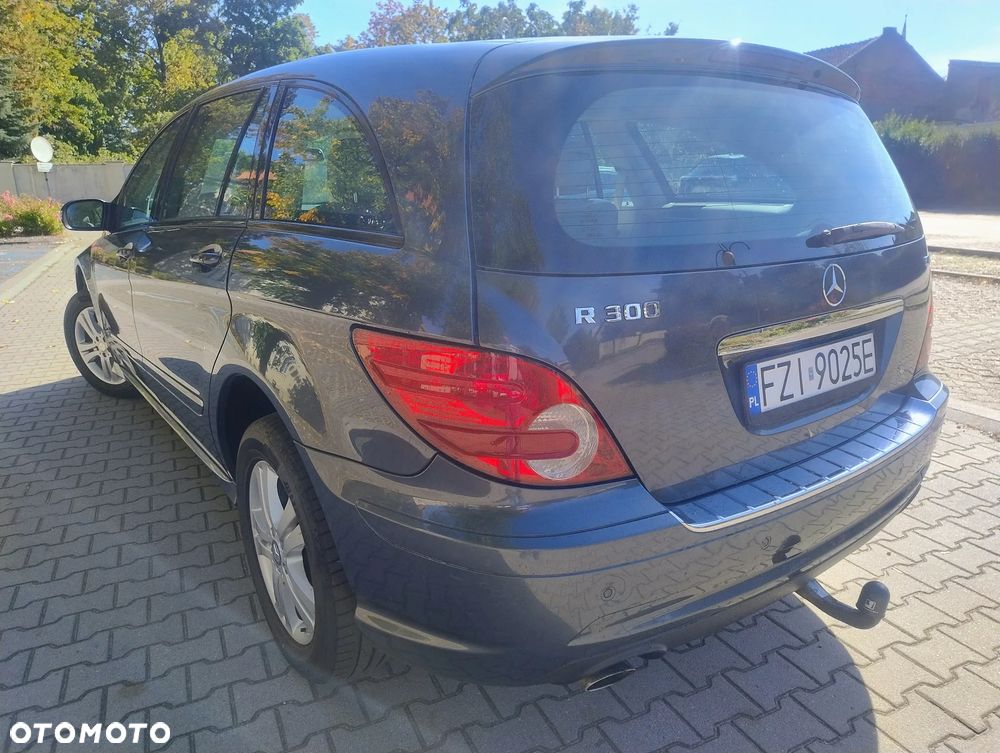 Mercedes-Benz Klasa R 300 CDI L 7G-TRONIC DPF Grand Edition - 5