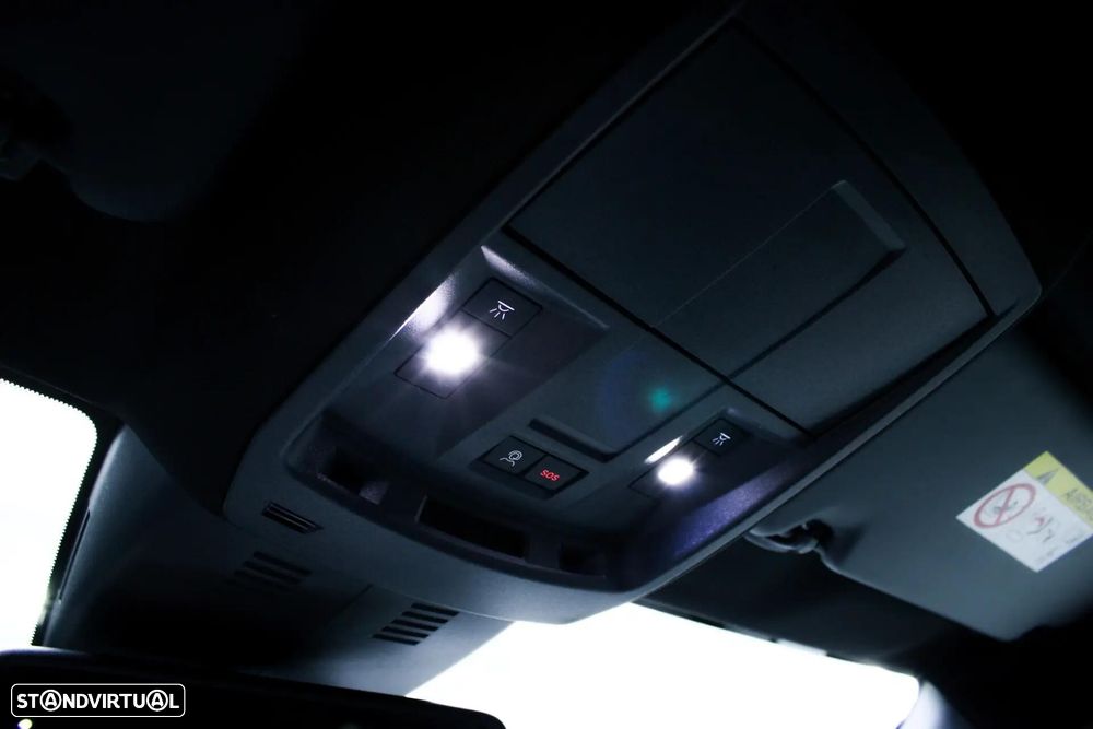 Peugeot 5008 1.2 Hybrid Allure Pack e-DCS6 - 12