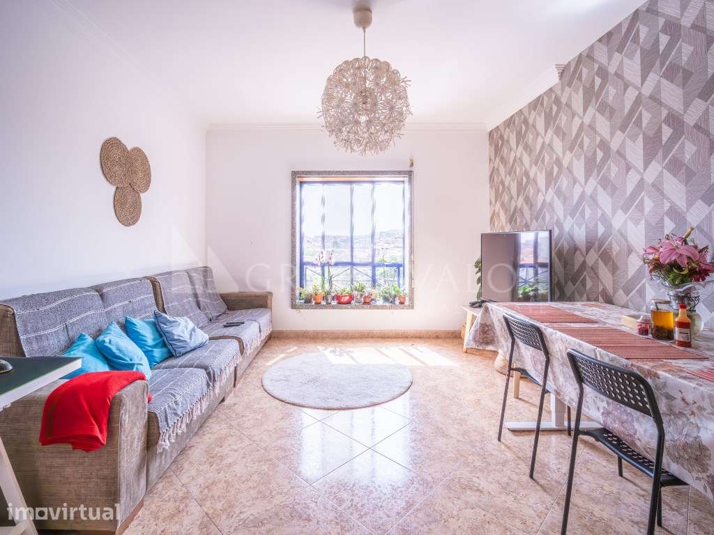 Apartamento T3 na Tapada das Mercês - Grande imagem: 4/16