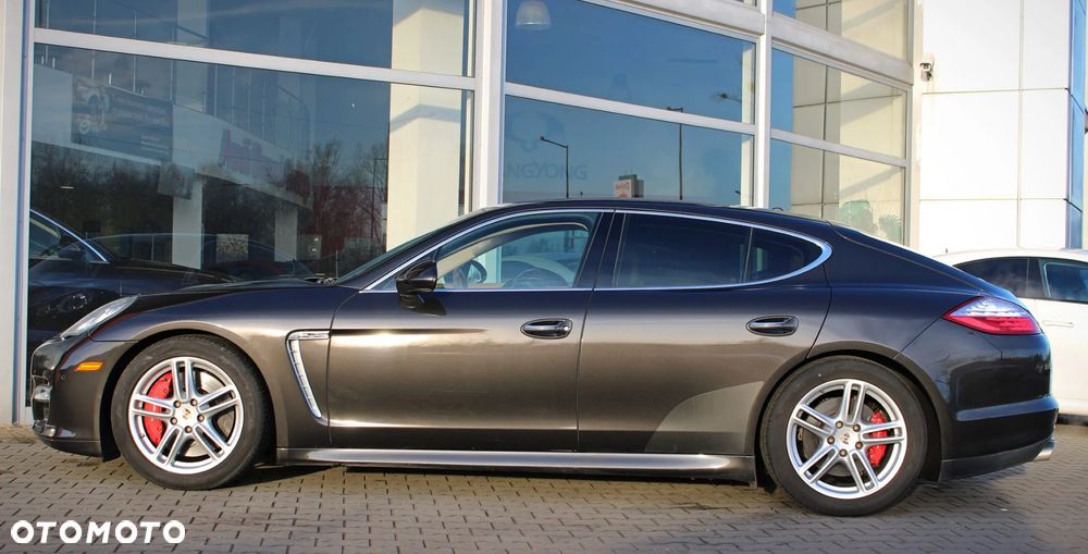 Porsche Panamera Turbo - 5
