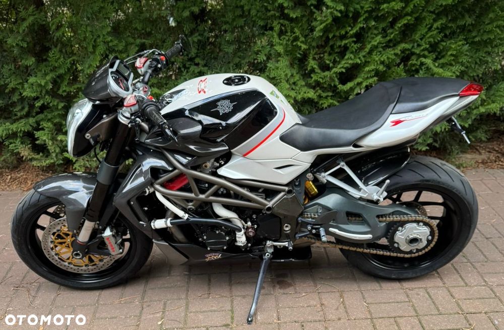 MV AGUSTA Brutale - 2
