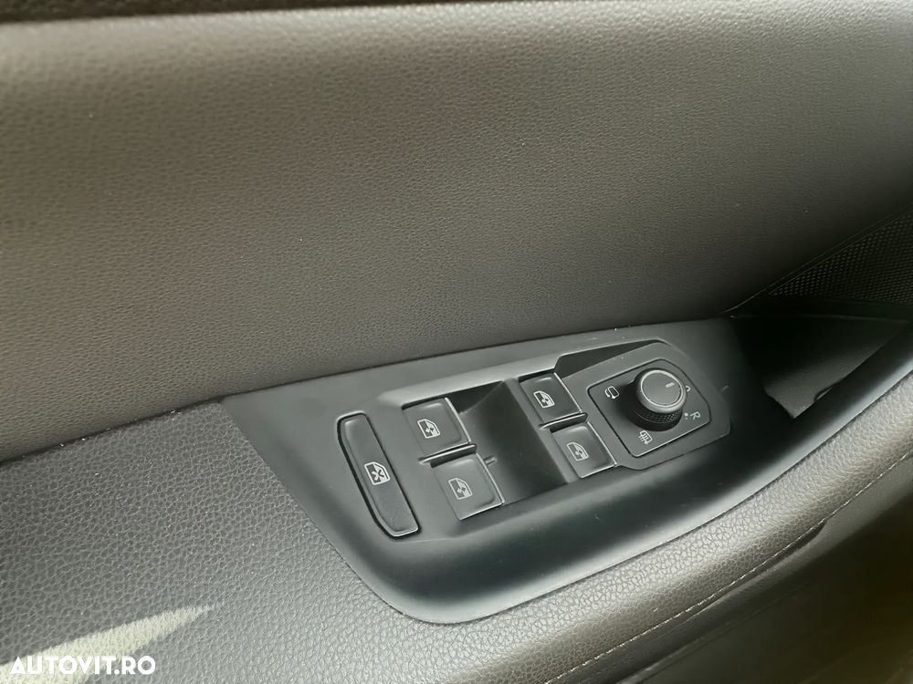 Volkswagen Passat 2.0 TDI DSG 4Motion Highline - 9