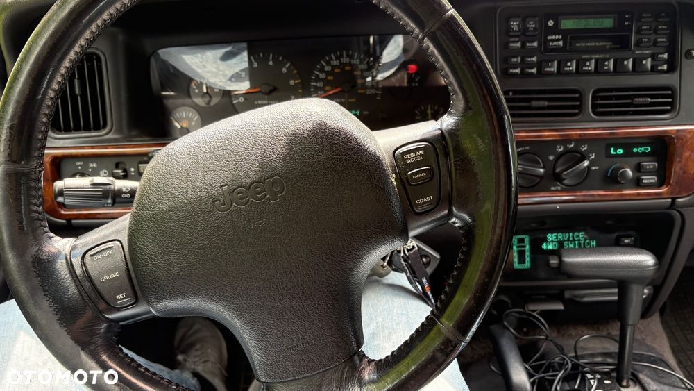 Jeep Grand Cherokee 4.0 Limited - 10