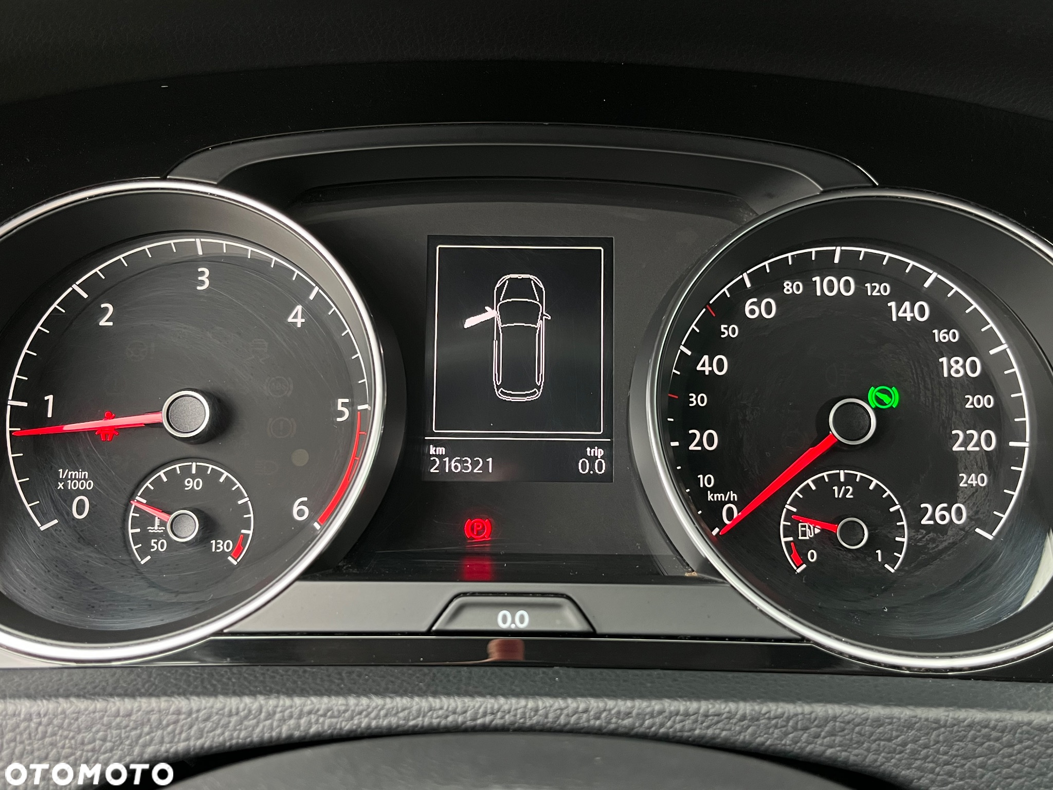 Volkswagen Golf 2.0 BlueTDI DSG Highline - 11