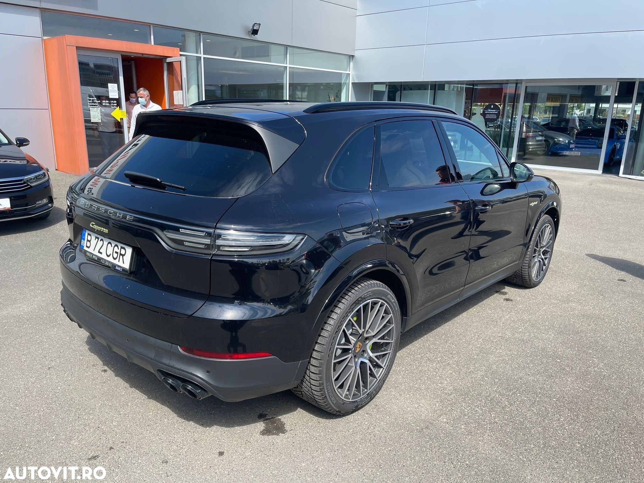 Porsche Cayenne - 6