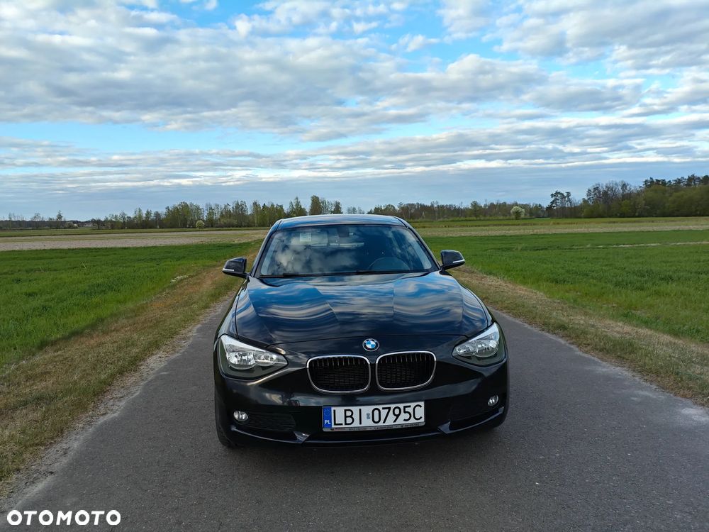 BMW Seria 1 116i - 4