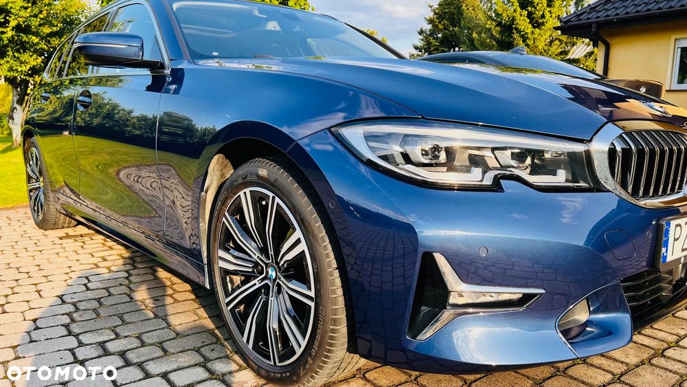 BMW Seria 3 320d xDrive Luxury Line sport - 20