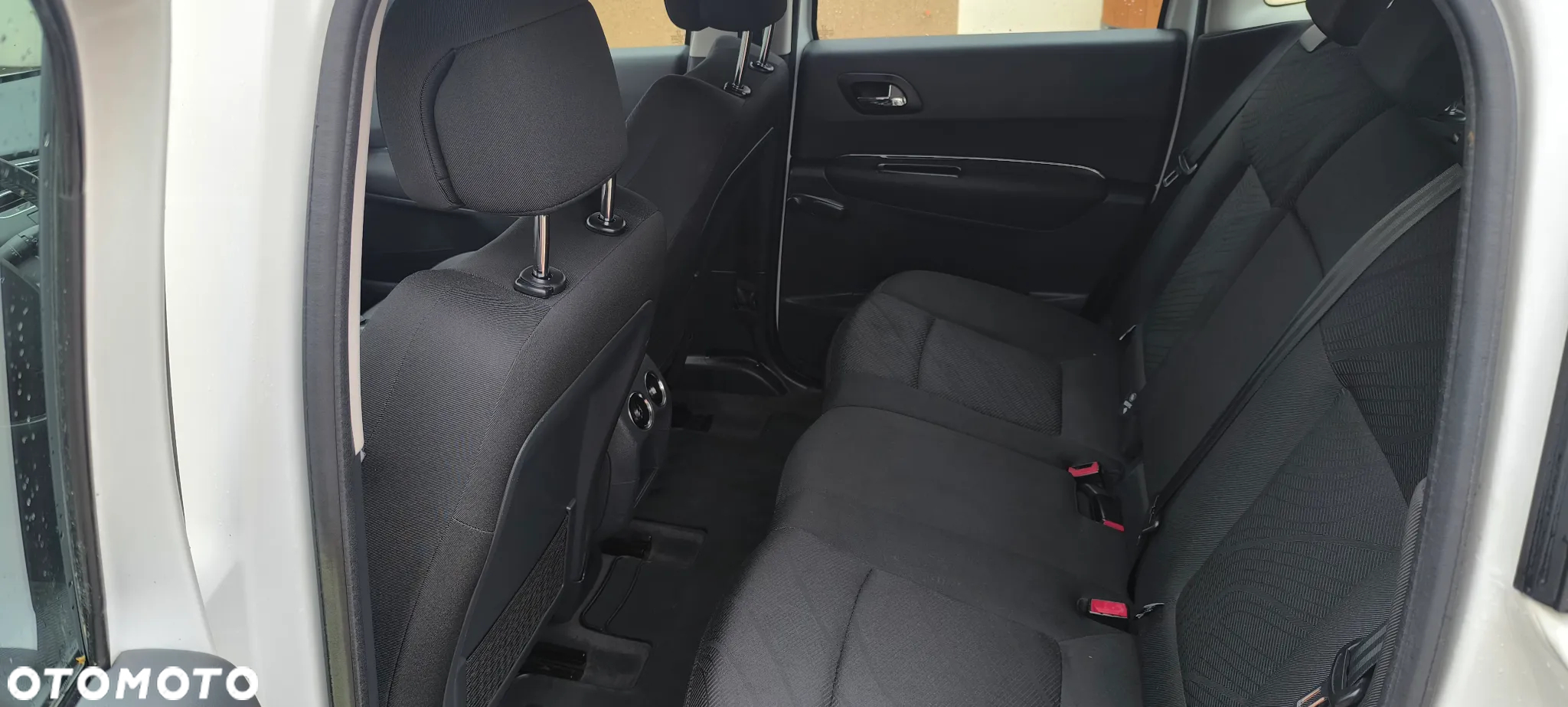 Peugeot 3008 - 13