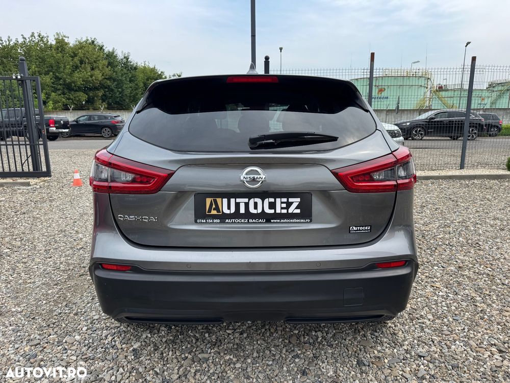 Nissan Qashqai 1.5 DCI DCT TEKNA+ - 6