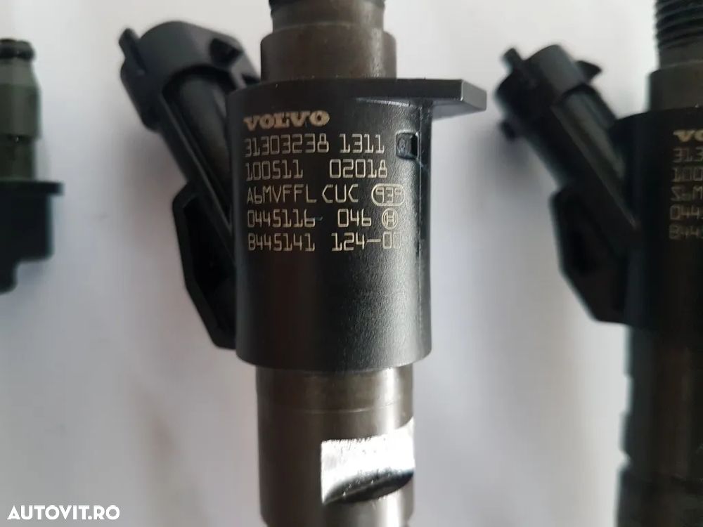 Injector VOLVO 2.0 D Euro 5 2011 2012 2013 2014 2015  0445116036 , 0445116046 - 3