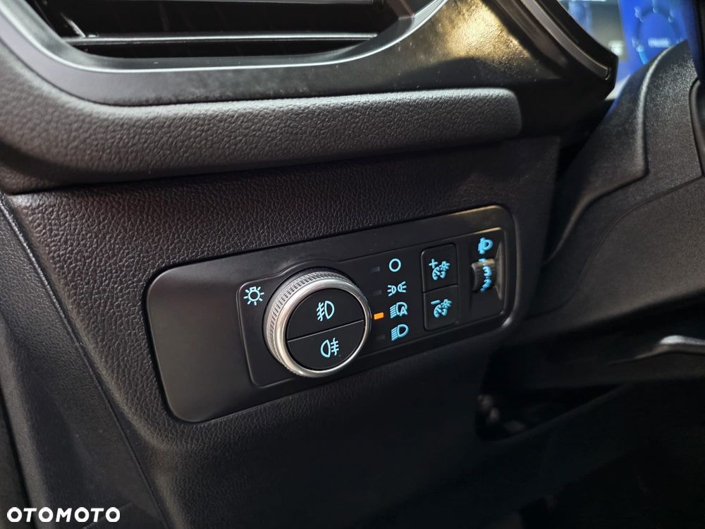 Ford Kuga 1.5 EcoBlue TITANIUM - 24