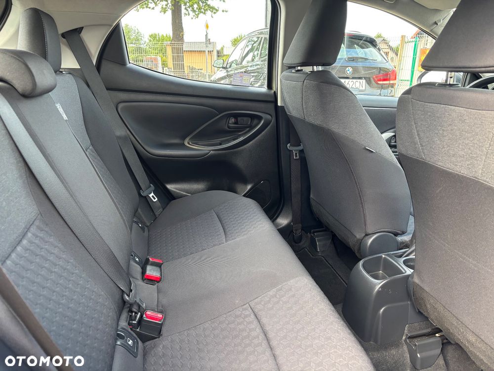 Toyota Yaris 1.5 Comfort - 26