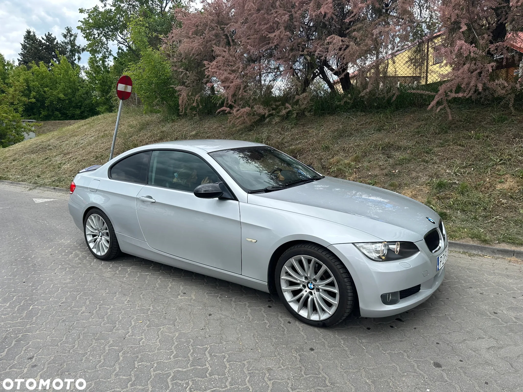 BMW Seria 3 320i Coupe - 12