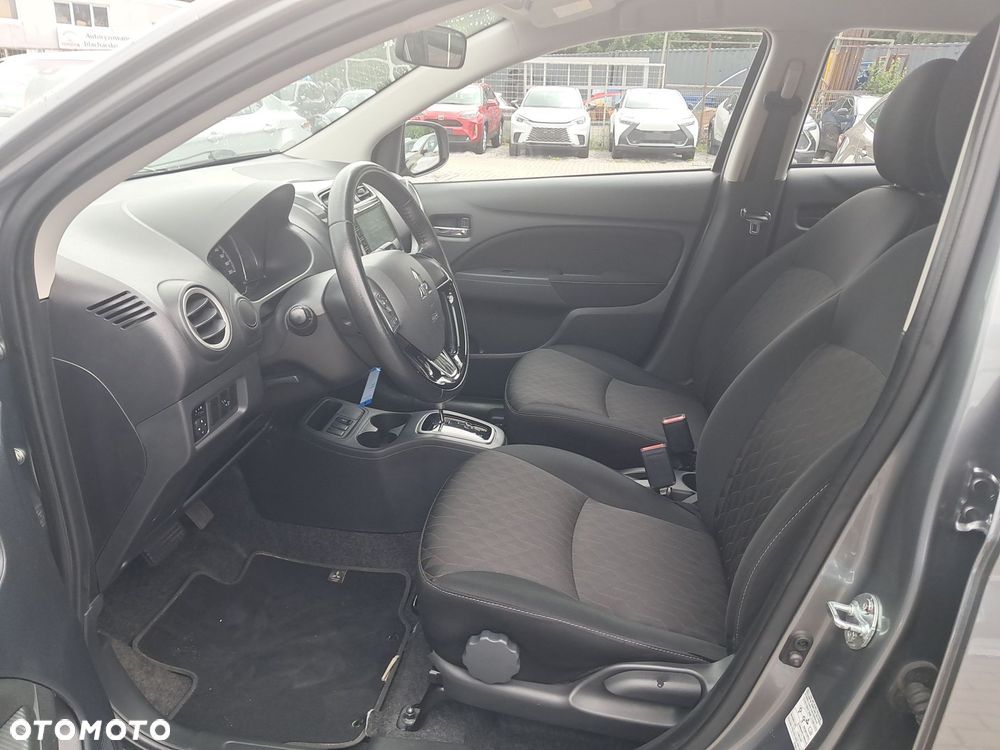 Mitsubishi Space Star 1.2 Invite CVT - 9