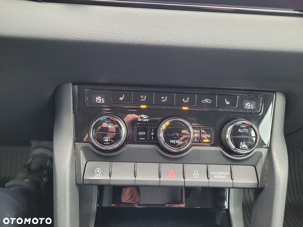 Skoda Karoq 2.0 TDI SCR 4x4 Ambition DSG - 8