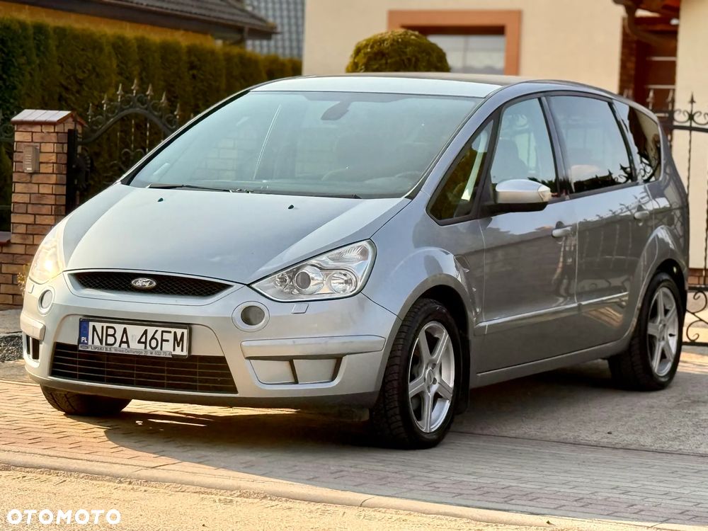 Ford S-Max 2.0 TDCi DPF Titanium - 6