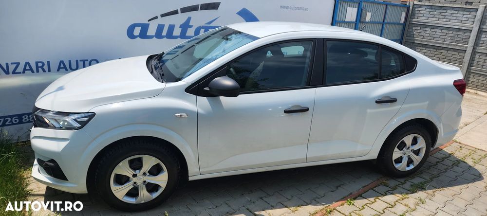 Dacia Logan TCe 90 Essential - 11