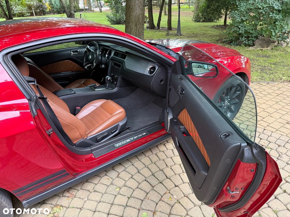 Ford Mustang 3.7 V6 Premium - 17