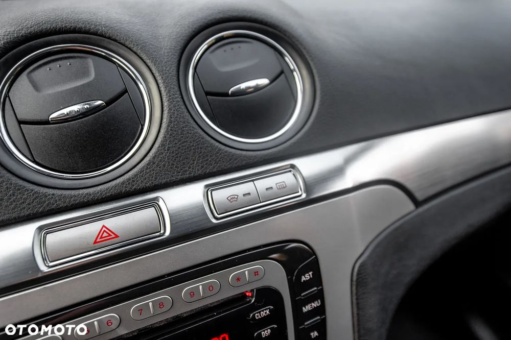 Ford S-Max 2.0 TDCi Titanium - 26