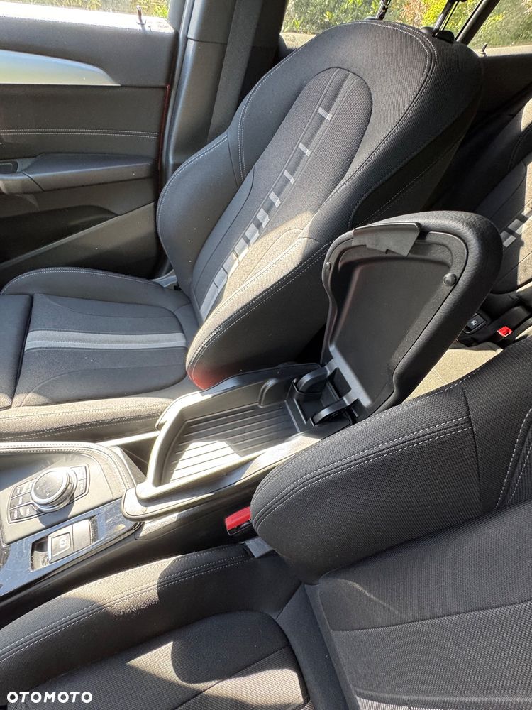 BMW X2 sDrive18i - 13