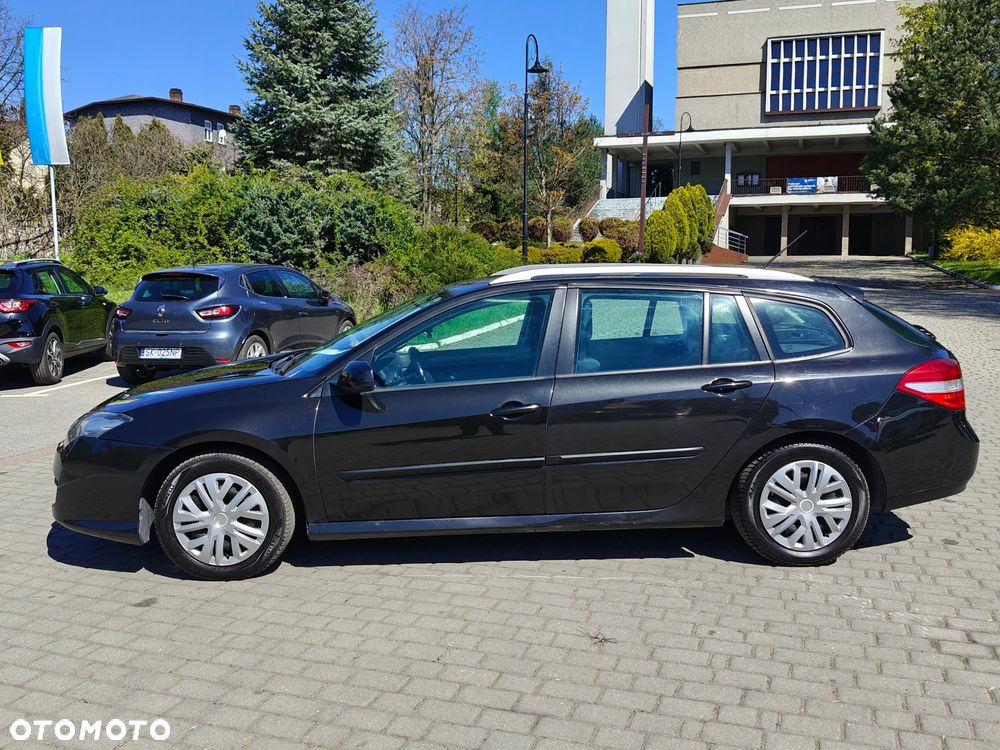 Renault Laguna dCi 110 FAP Dynamique - 9