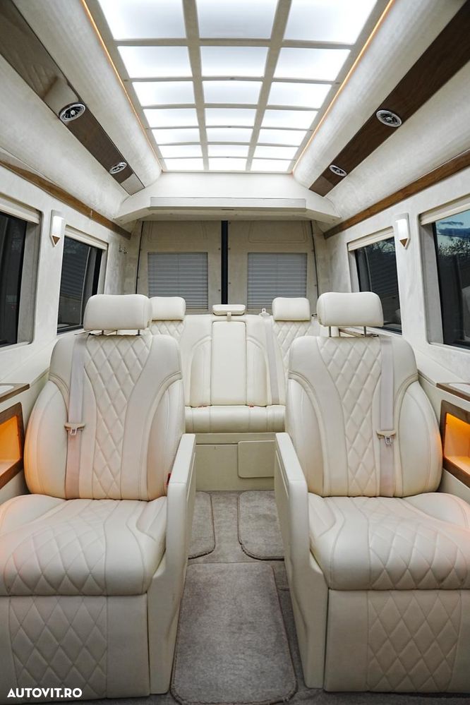 Mercedes-Benz Sprinter - 19