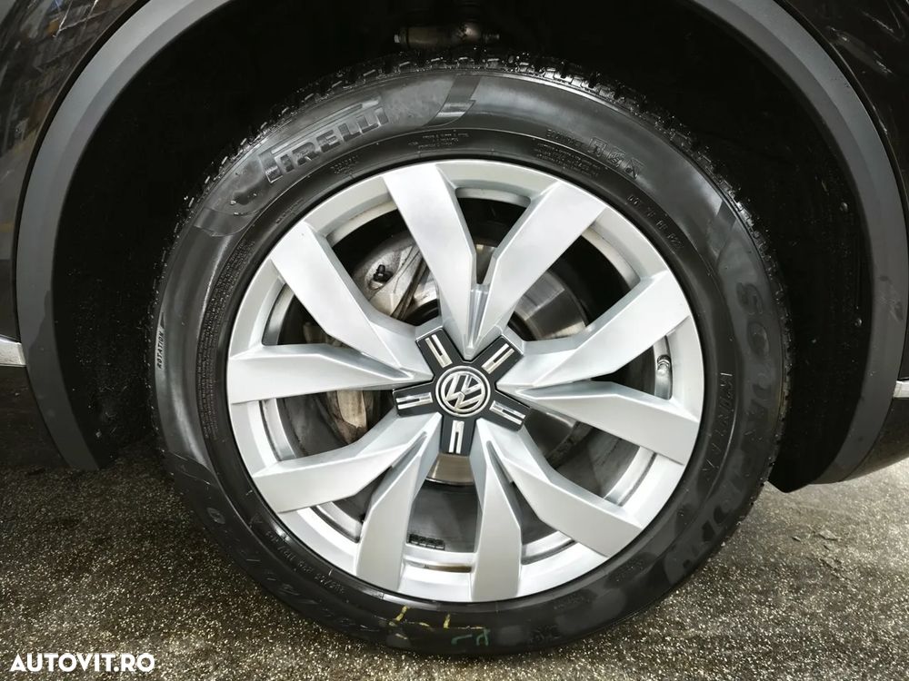 Volkswagen Touareg 3.0 V6 TDI 4Motion DPF Automatik Elegance - 13