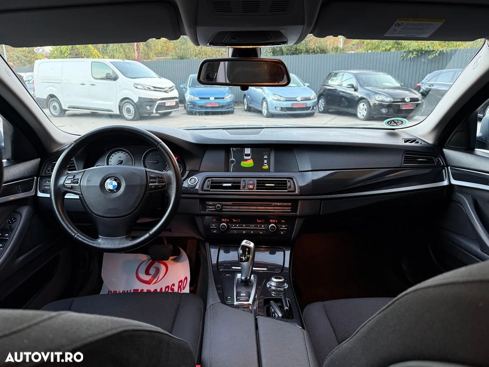 BMW Seria 5 520d Aut. Modern Line - 9