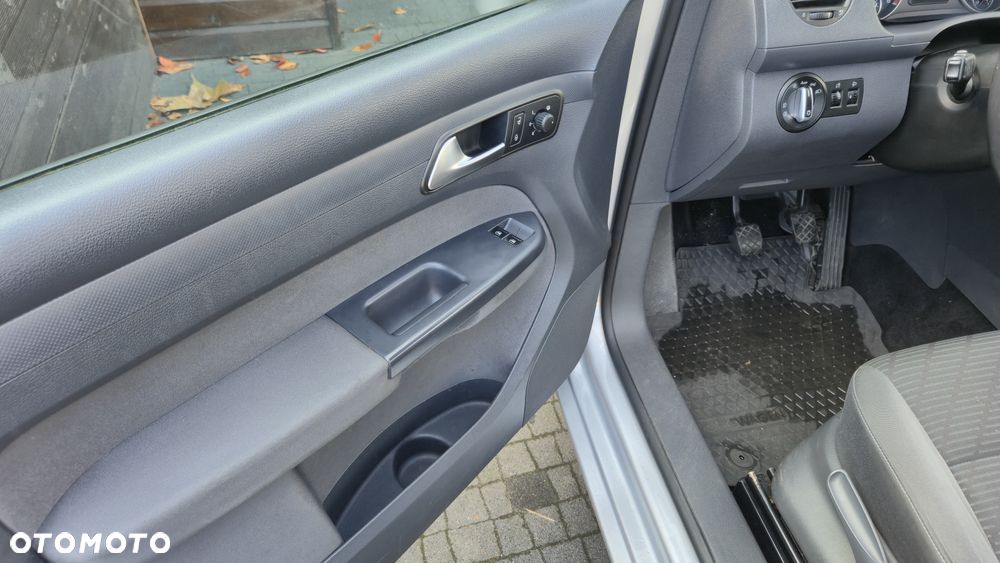 Volkswagen Caddy - 15