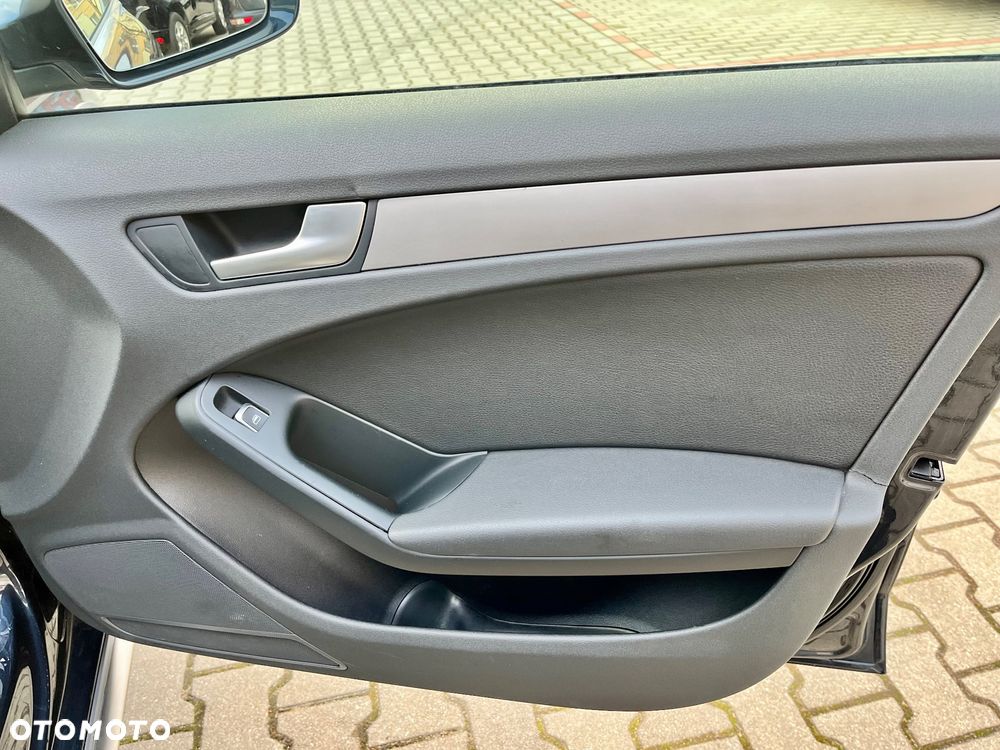 Audi A4 Allroad - 15