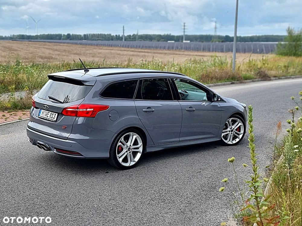 Ford Focus 2.0 TDCi ST - 3