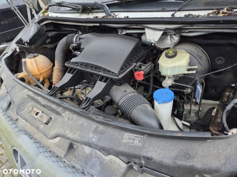 Mercedes-Benz 215 CDI - 8