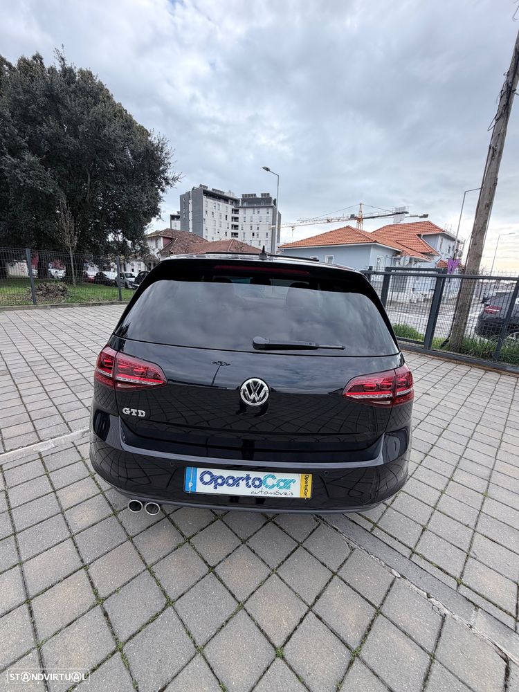 VW Golf 2.0 TDi GTD Pack DSG - 4