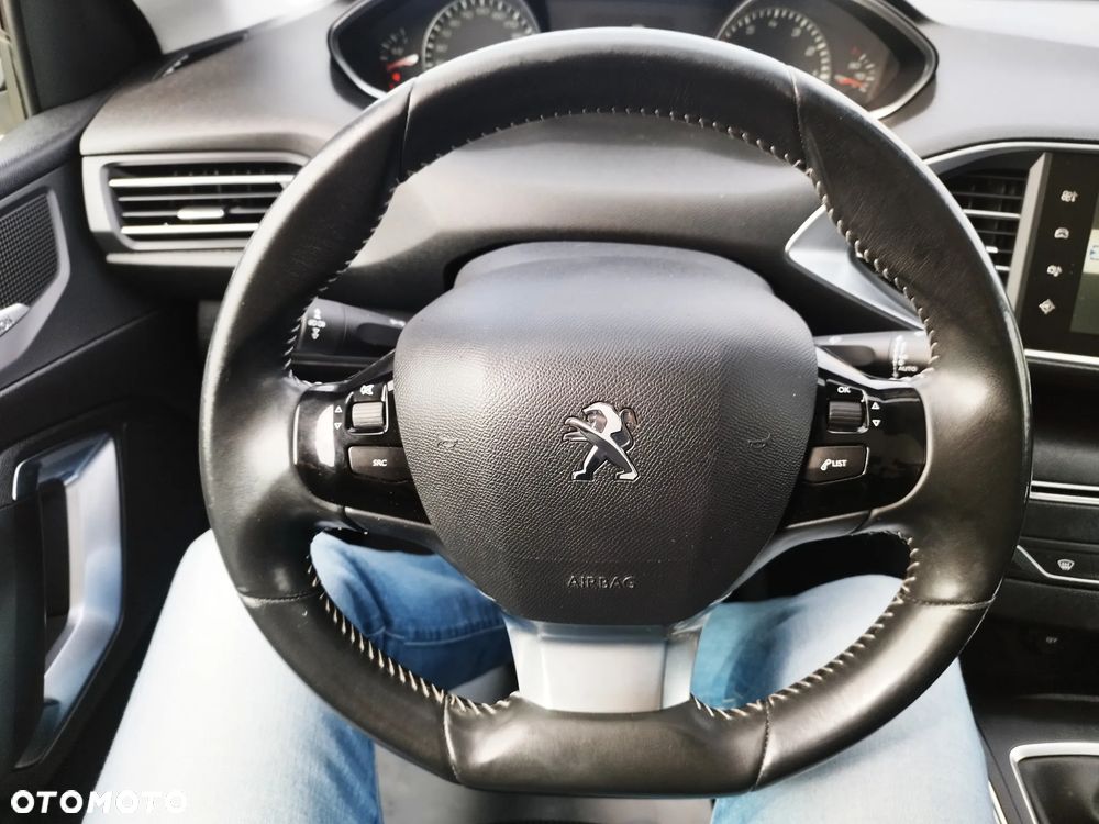 Peugeot 308 1.6 Premium - 34