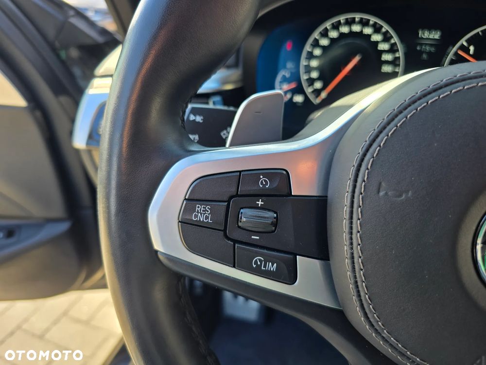 BMW Seria 5 - 27