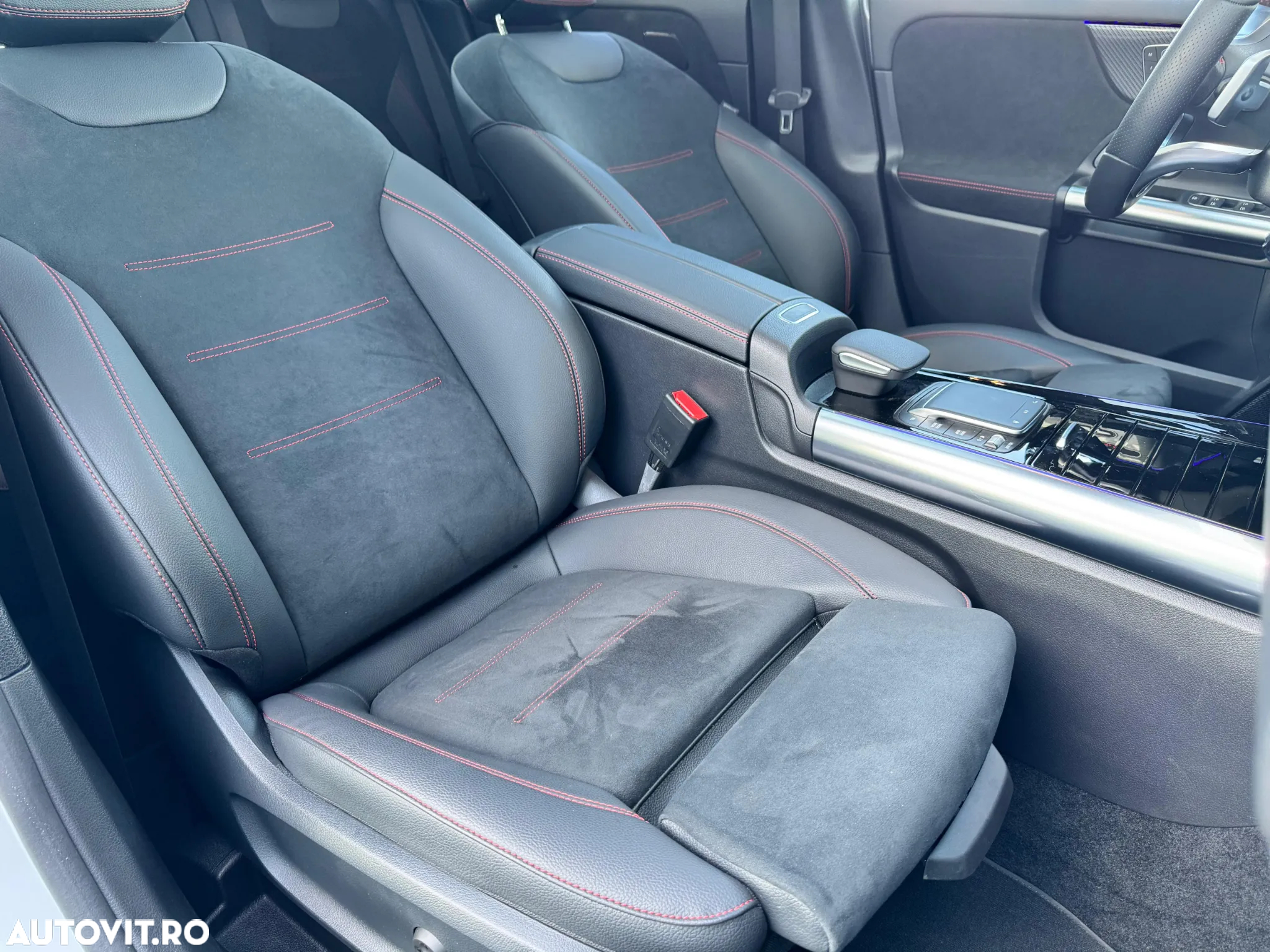 Mercedes-Benz GLA 250 e - 16