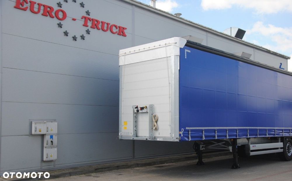 Schmitz Cargobull SCS, Kurtyna - 4