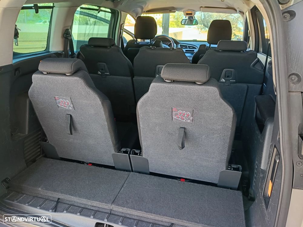 Peugeot 5008 1.6 HDi 7L Allure - 10