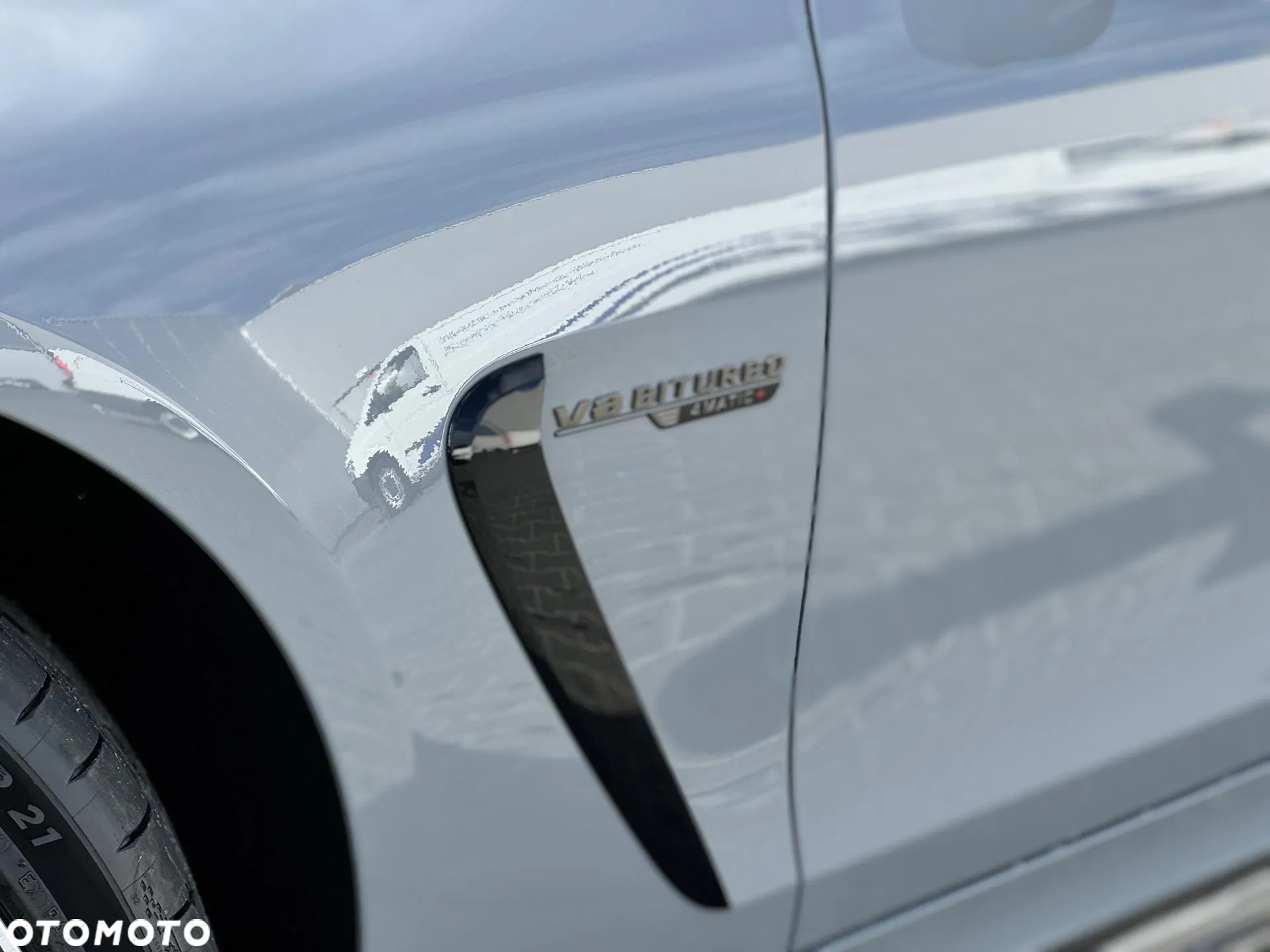 Mercedes-Benz AMG GT 63 4Matic+ - 5