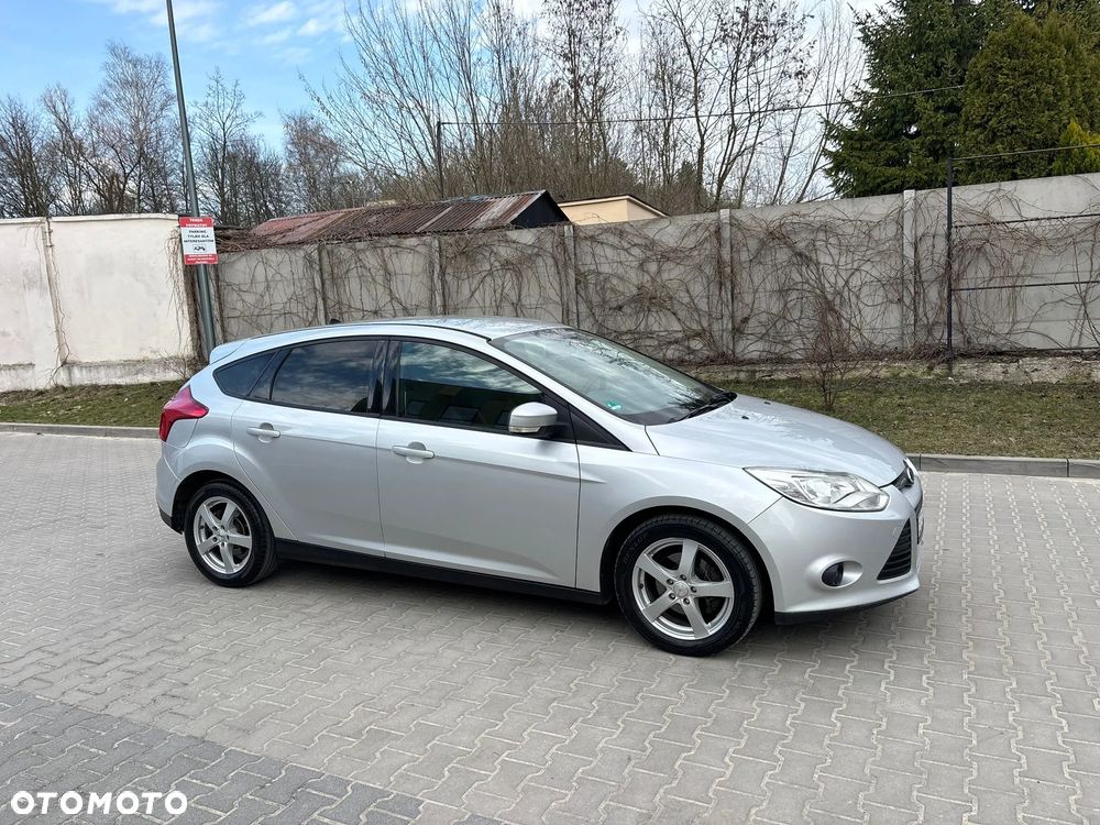 Ford Focus - 17