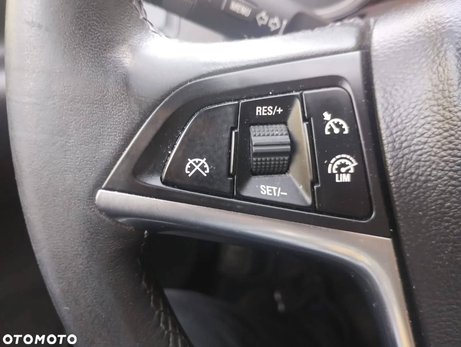 Opel Astra IV 1.4 T Active EU6 - 10