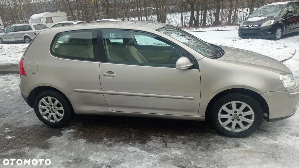 Volkswagen Golf 1.4 Comfortline - 19