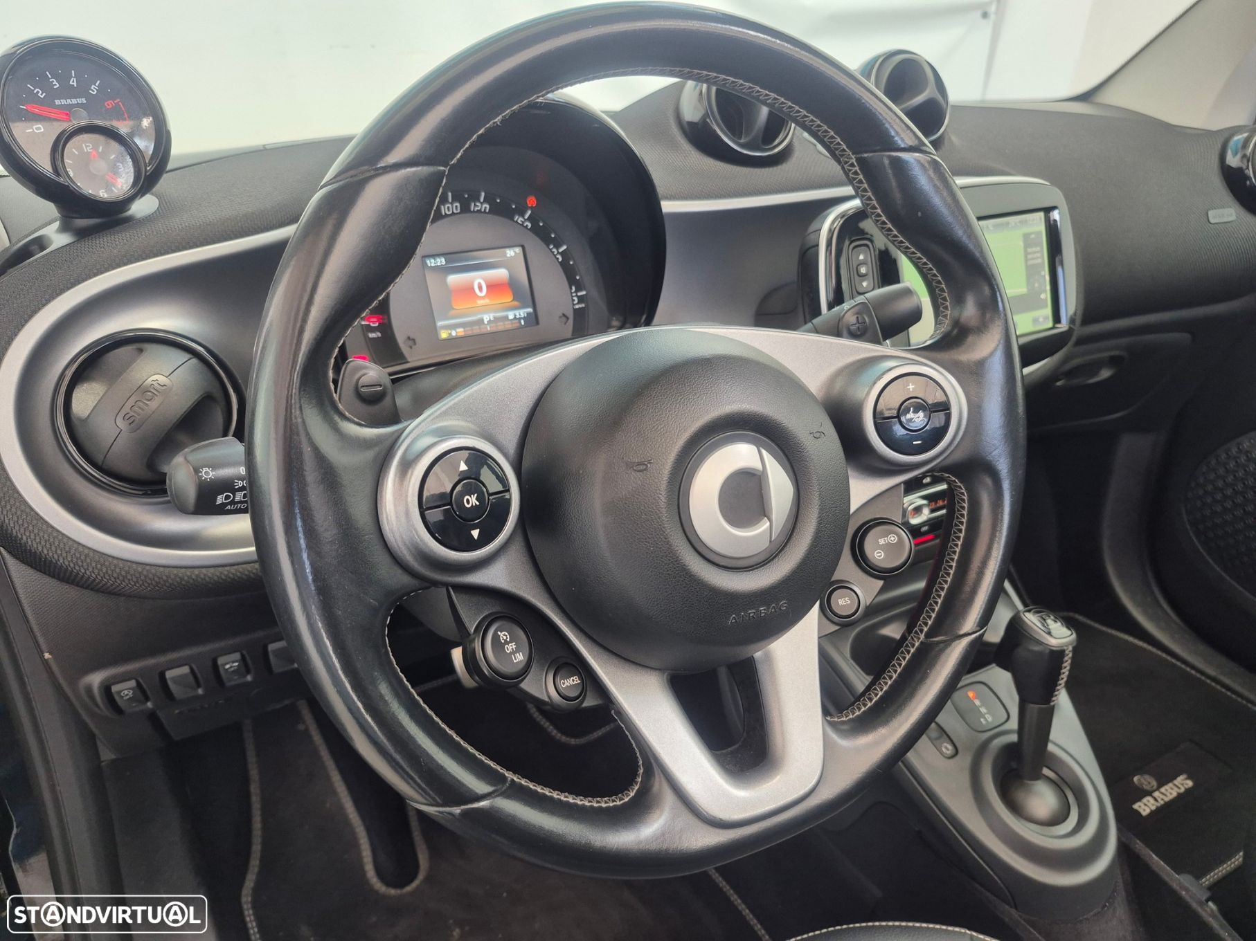 Smart Fortwo Cabrio 0.9 Brabus - 12
