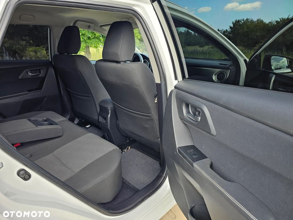 Toyota Auris 1.6 Executive - 36