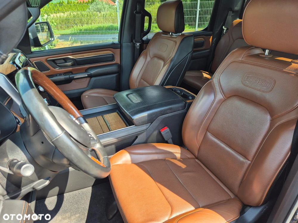 Dodge RAM 5.7 4x4 - 15