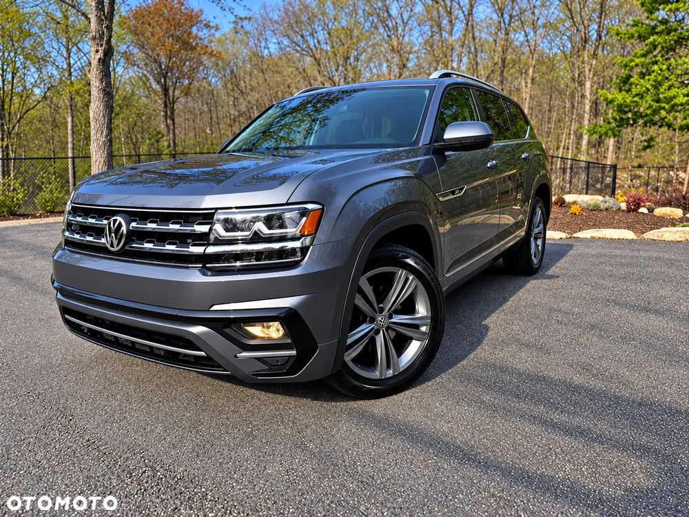Volkswagen Atlas - 1