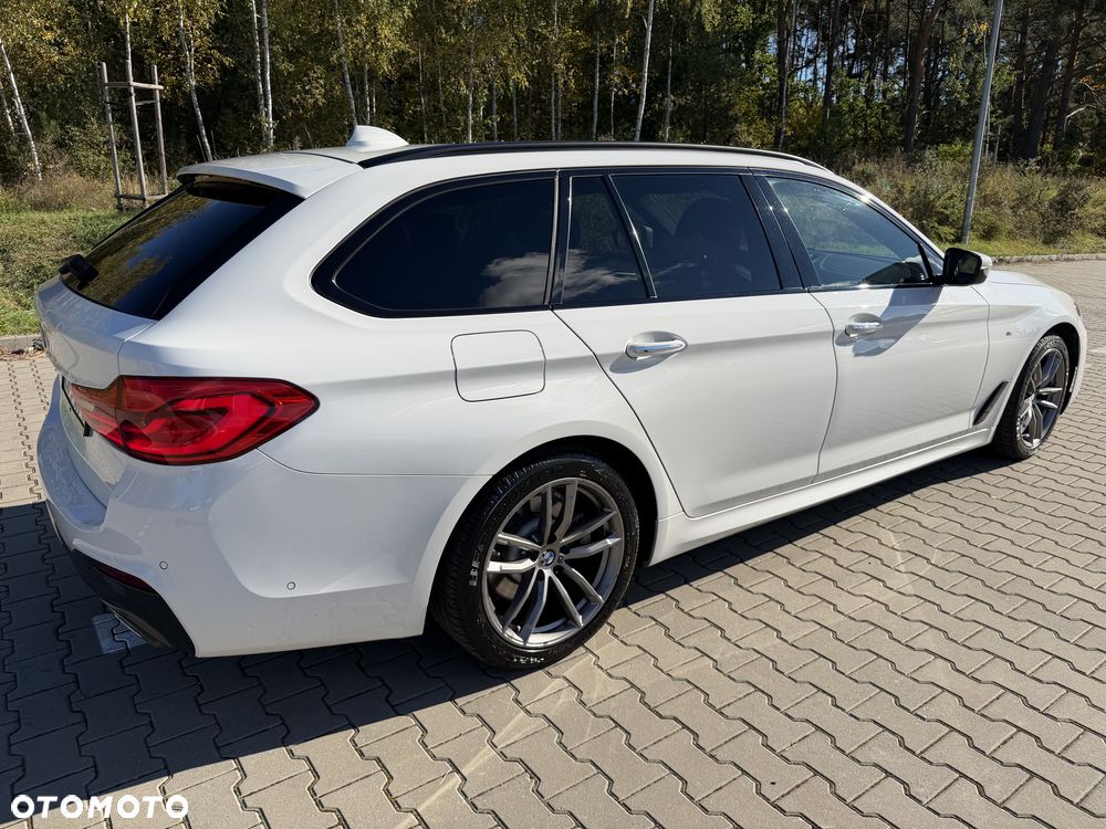 BMW Seria 5 2017 photo 3