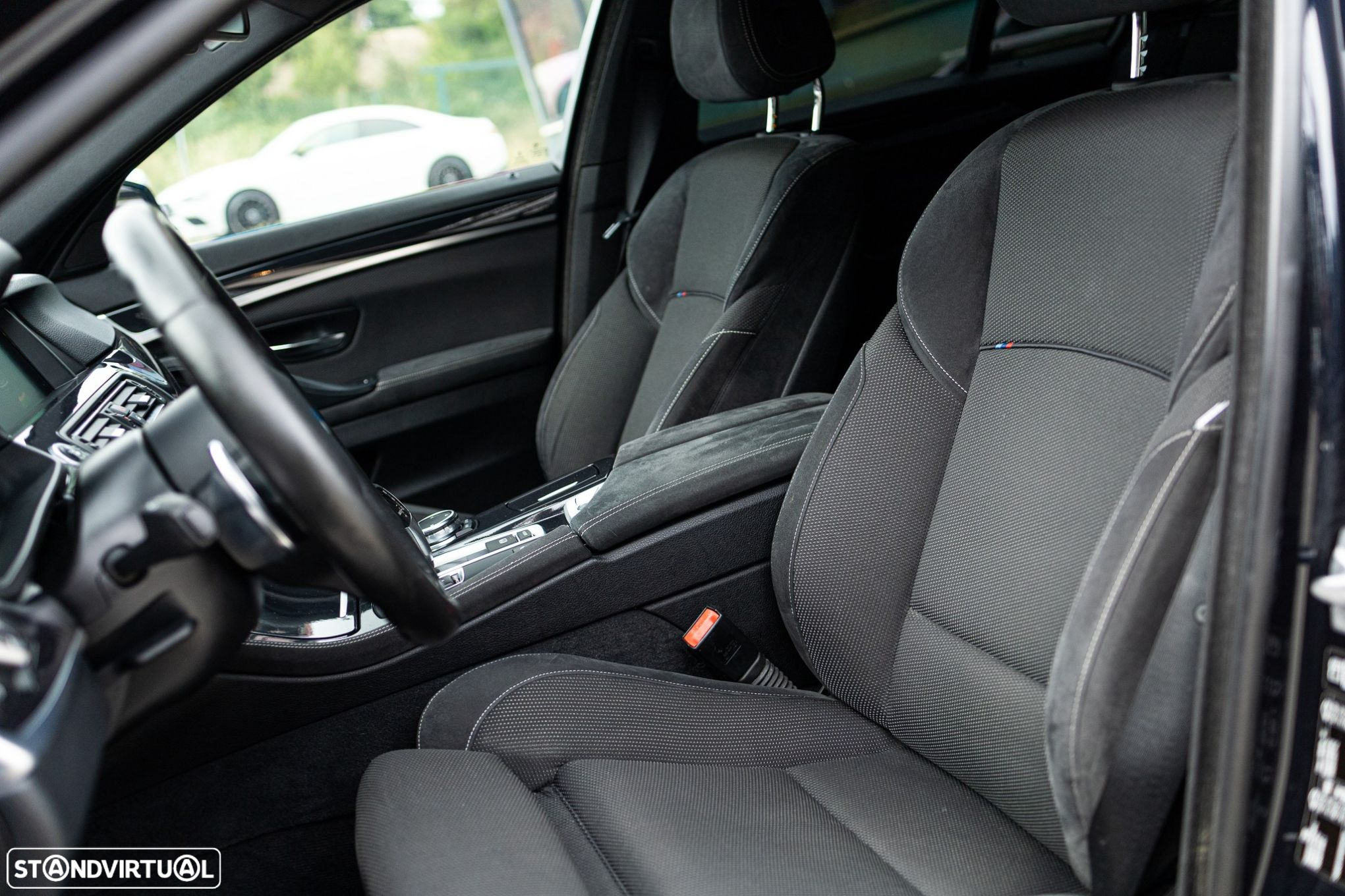 BMW 520 d Pack M Auto - 10
