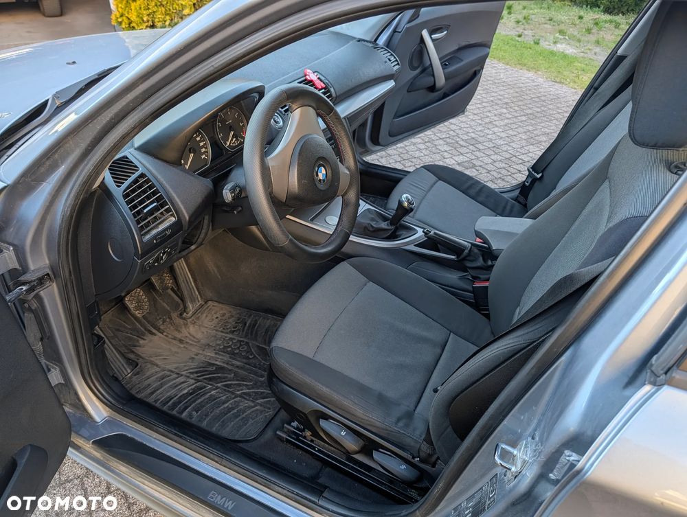 BMW Seria 1 116i - 9