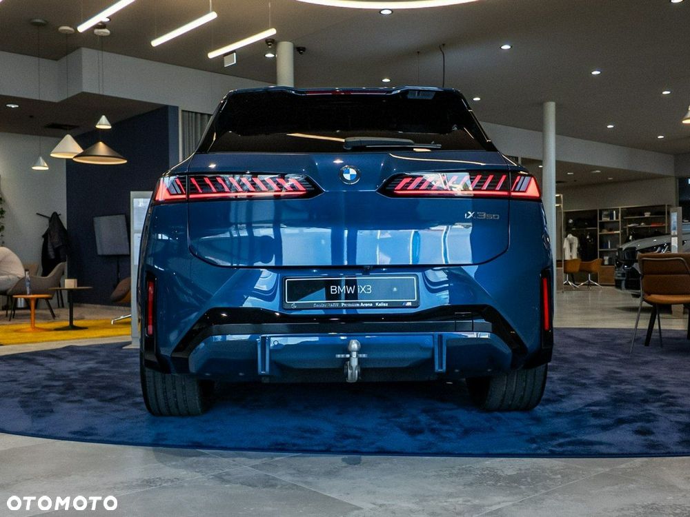 BMW iX3 - 7